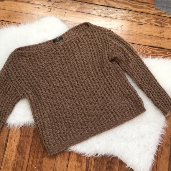 Missguided Sweaters - Missguided Brown Off The Shoulder Sweater